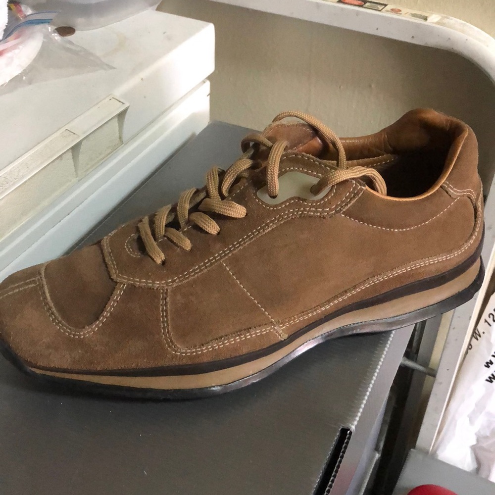 Prada   Blu aperto size 8